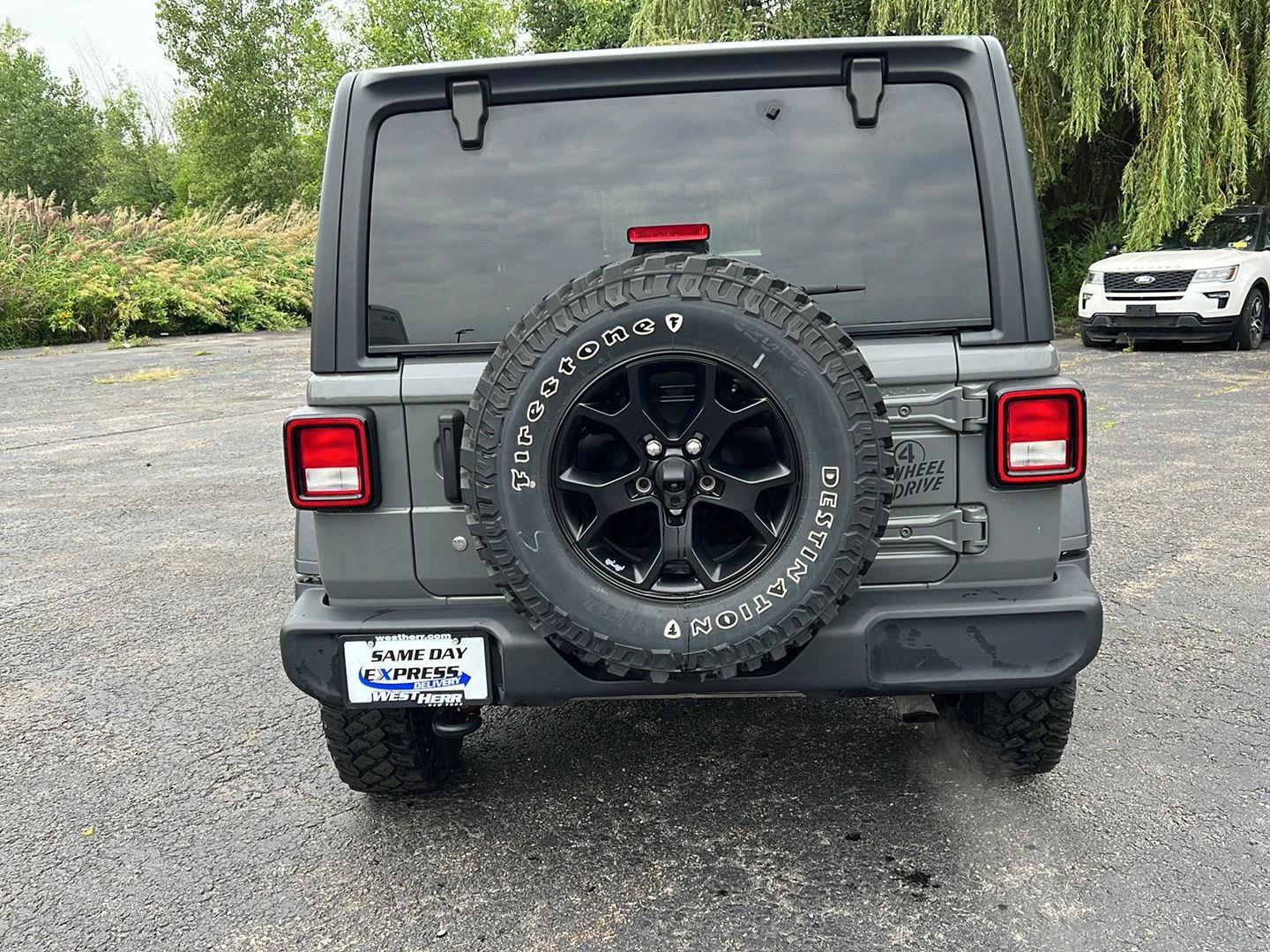 Used 2020 Sting-Gray Clearcoat Jeep Willys image 23