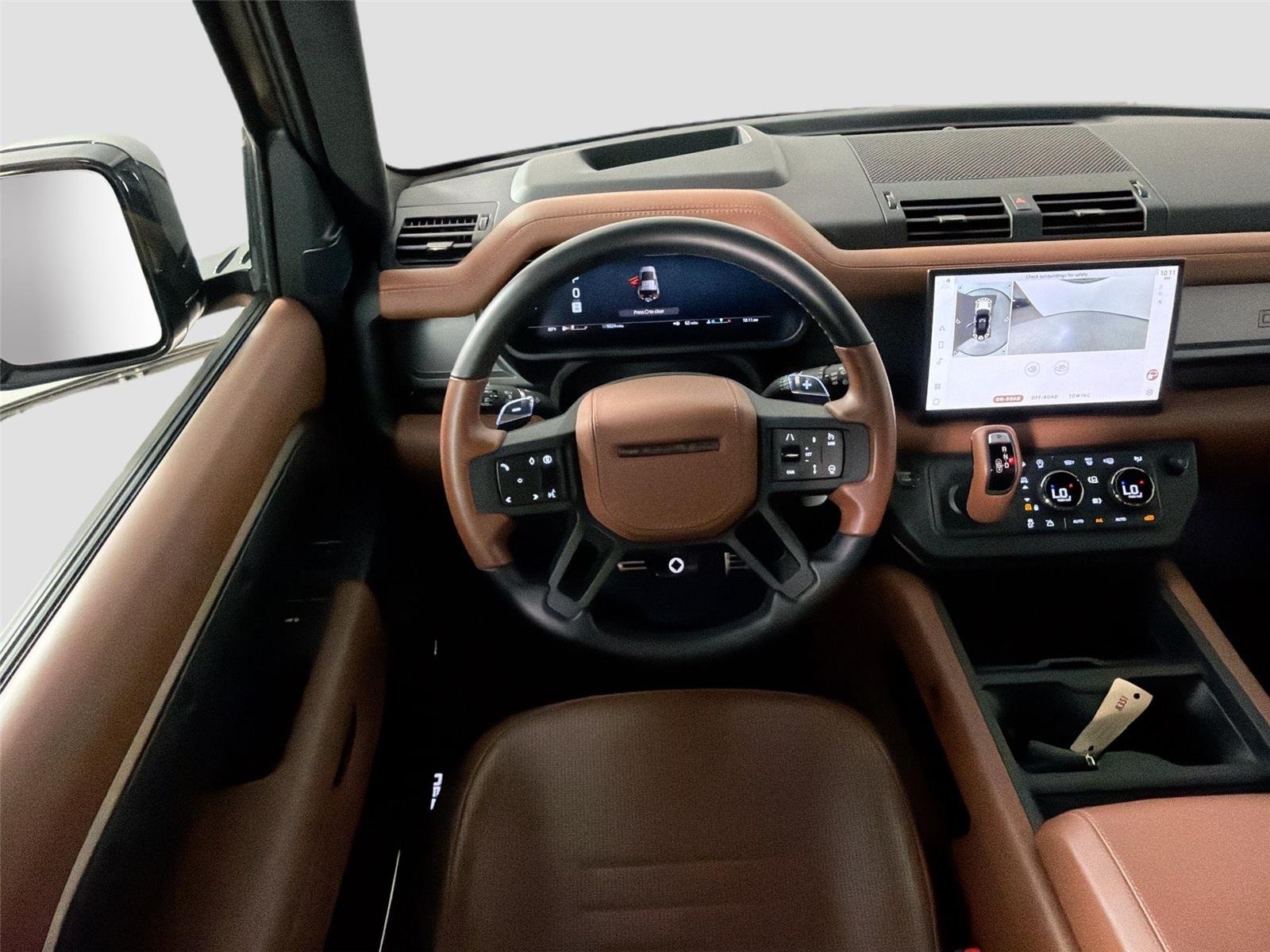 Certified Used 2025 Petra Copper Land Rover OCTA 635PS image 22