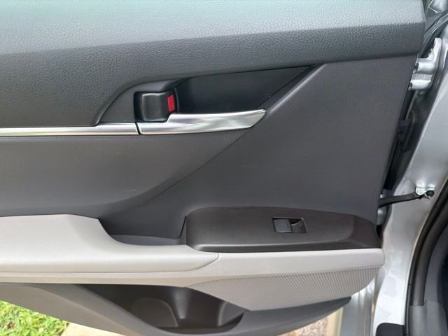Used 2024 Silver Toyota SE image 18