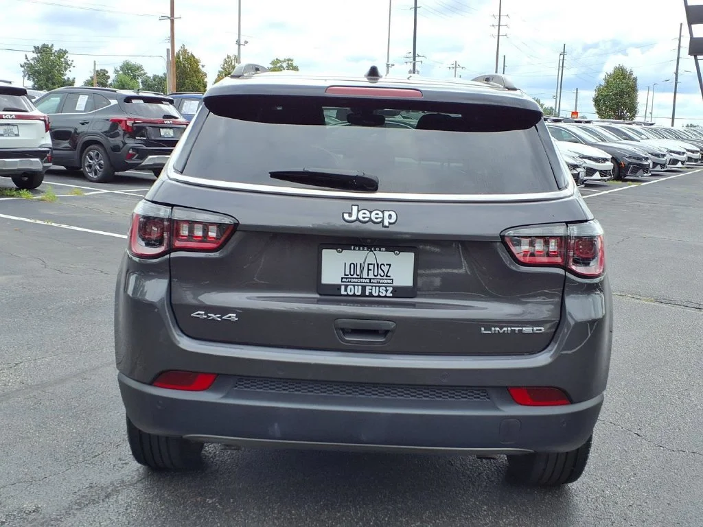Used 2024 Baltic Gray Metallic Clearcoat Jeep Limited image 19
