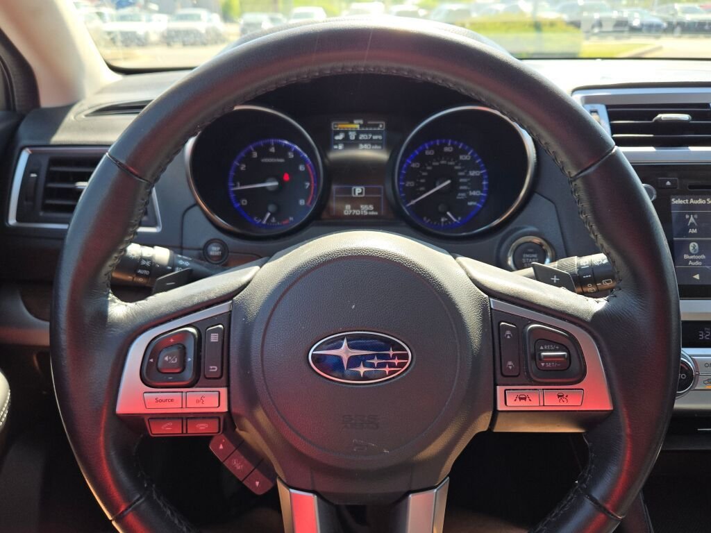 Used 2016 Silver Subaru 2.5i image 32
