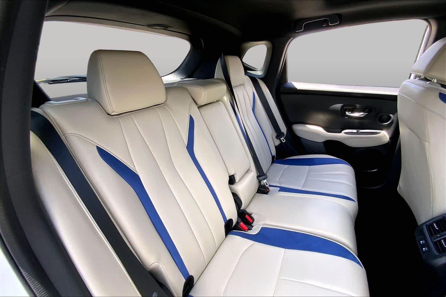 Used 2025 Platinum White Pearl Acura w/A-Spec Package image 20