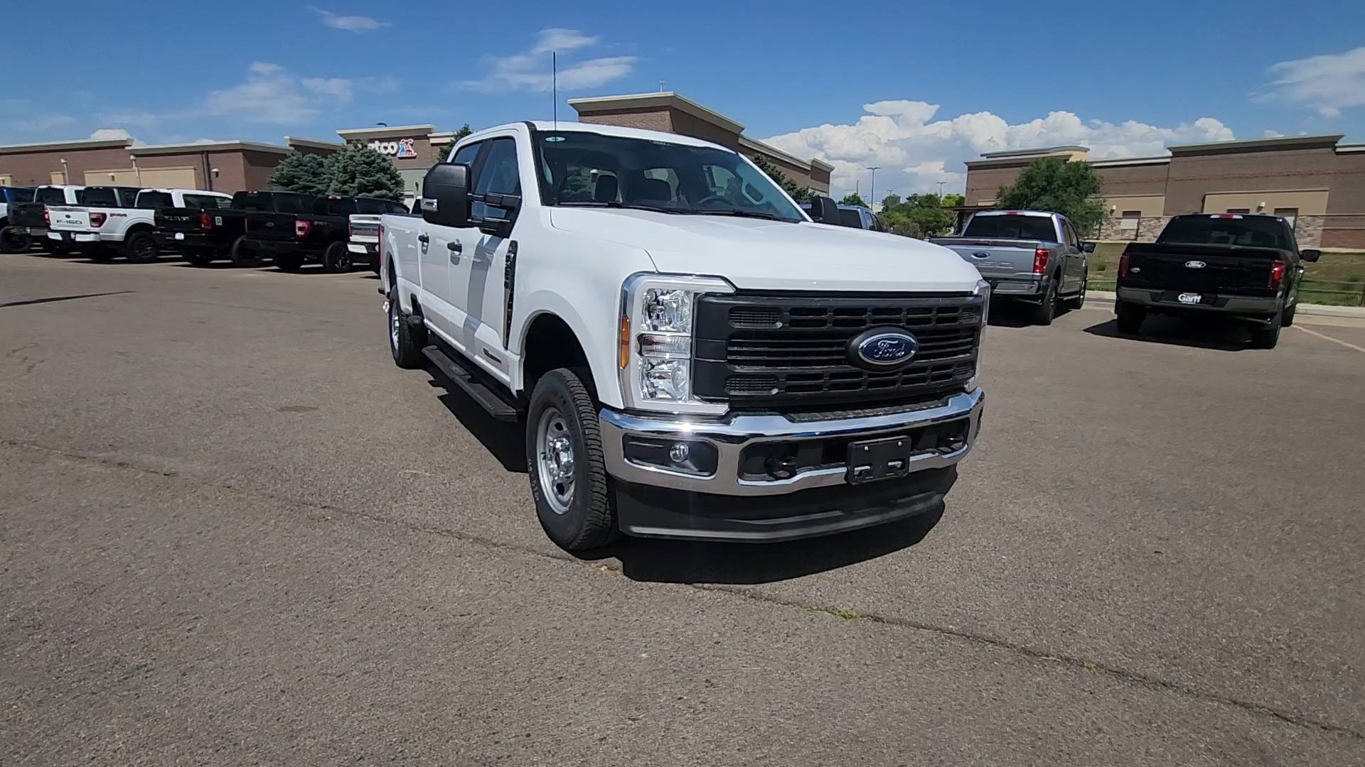 New 2026 Oxford White Ford XL image 15