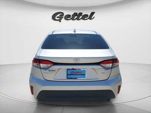 Certified Used 2025 CLASSIC SILVER METALLIC Toyota  image 6