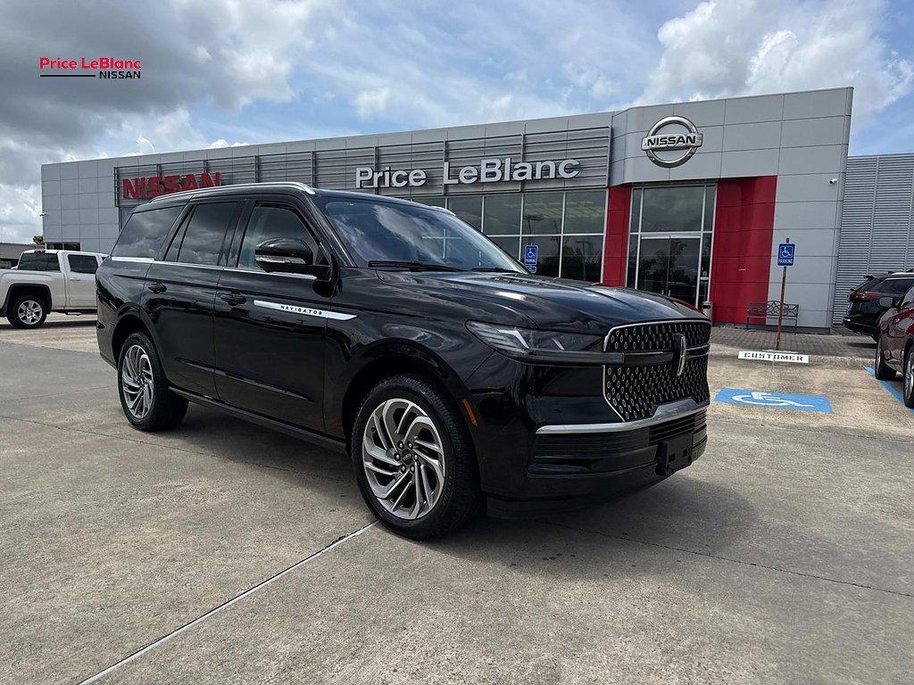 2025 Lincoln Navigator Reserve