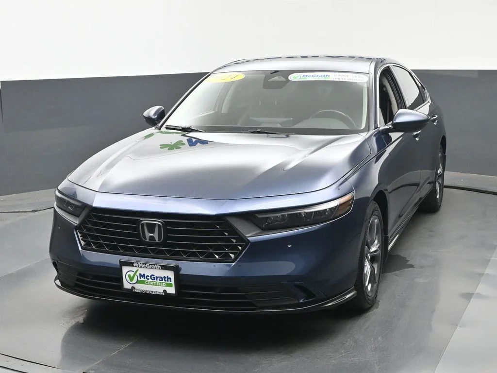 Used 2024 Blue Honda EX-L image 22