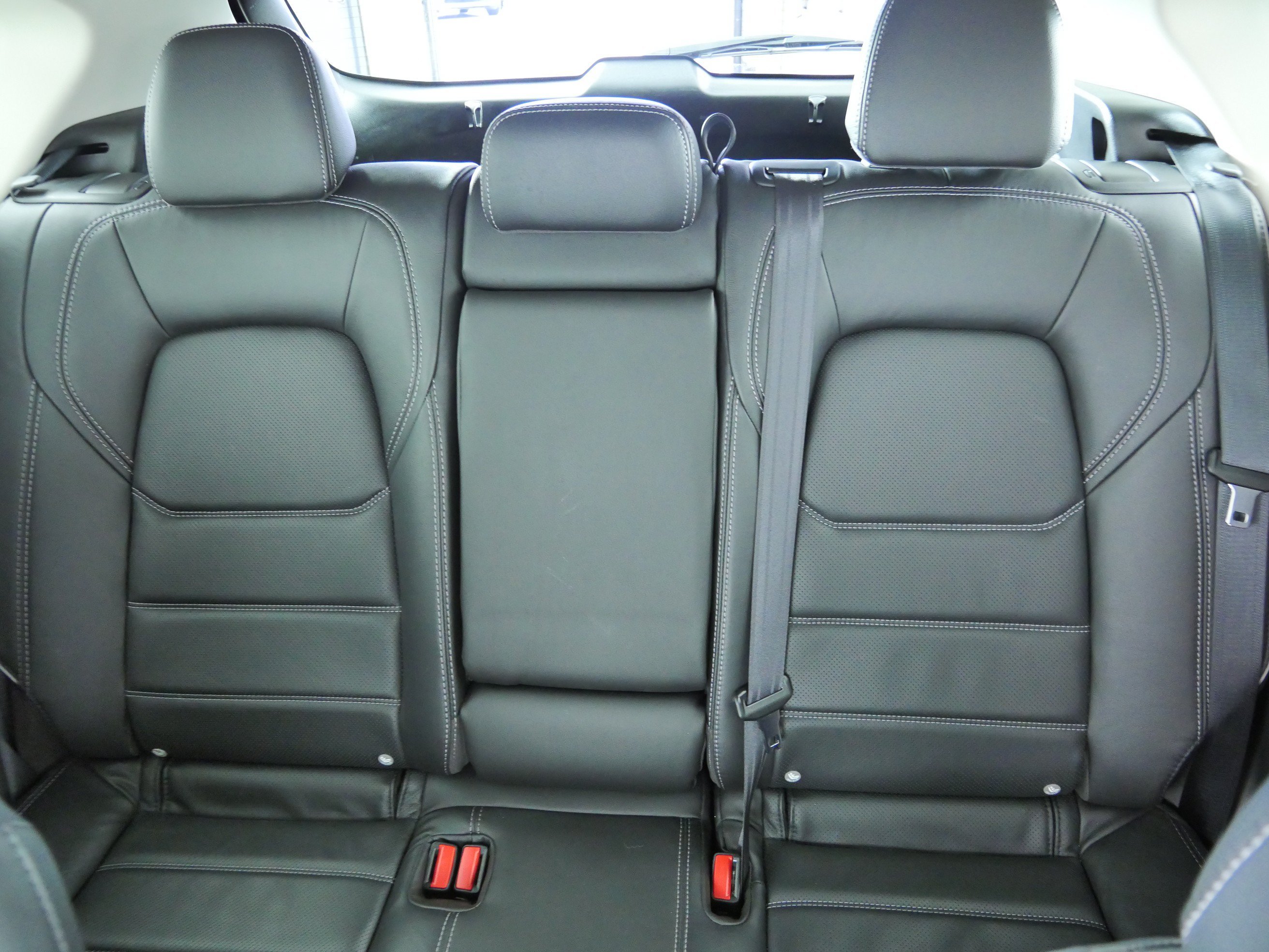 Used 2025 Jet Black Mica Mazda 2.5 S Preferred Package image 24