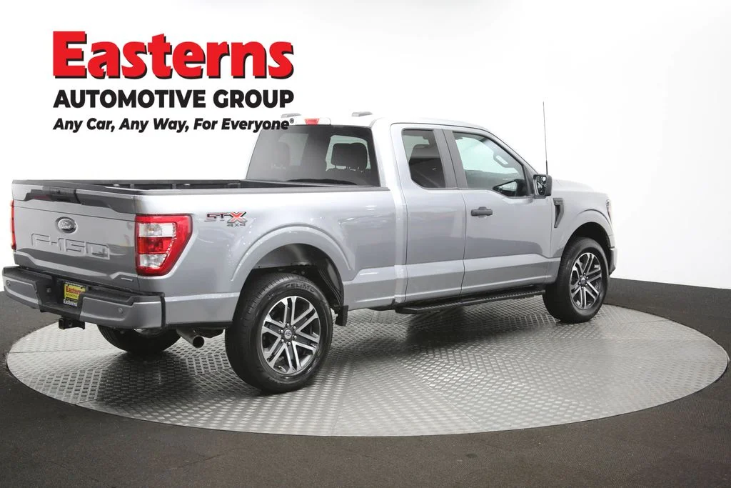 Used 2023 Silver Ford XL image 42