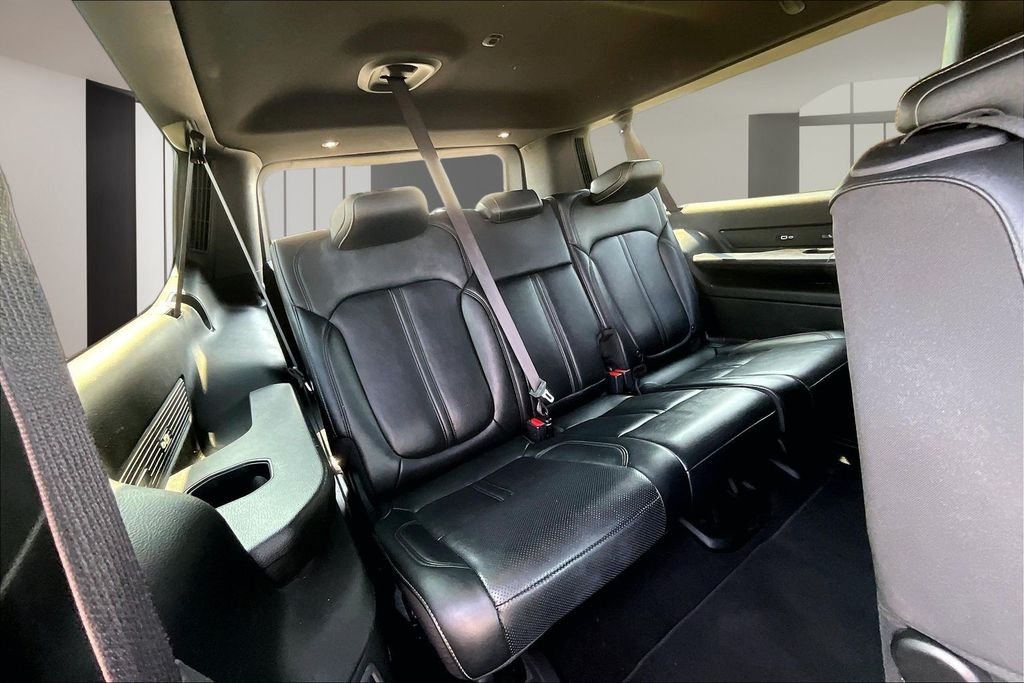 Used 2023 White Jeep Series II image 30