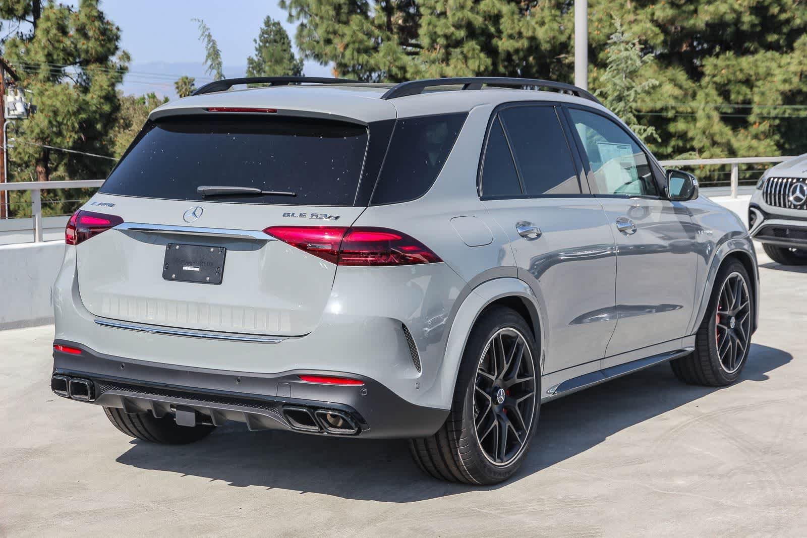 New 2026 MANUFAKTUR Alpine Grey Mercedes-Benz AMG® GLE 63 S image 4