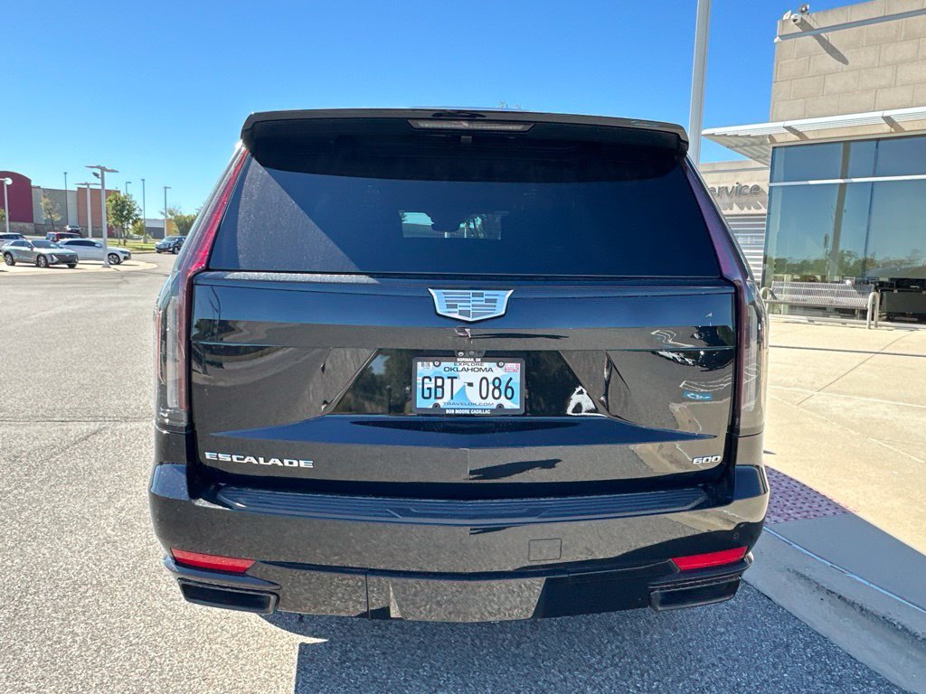 Used 2022 Black Cadillac Sport Platinum image 11