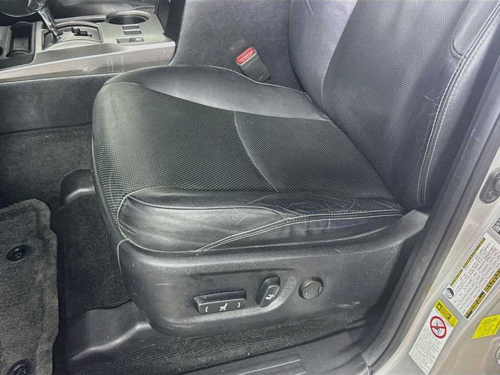 Used 2014 Classic Silver Metallic Toyota Limited image 19