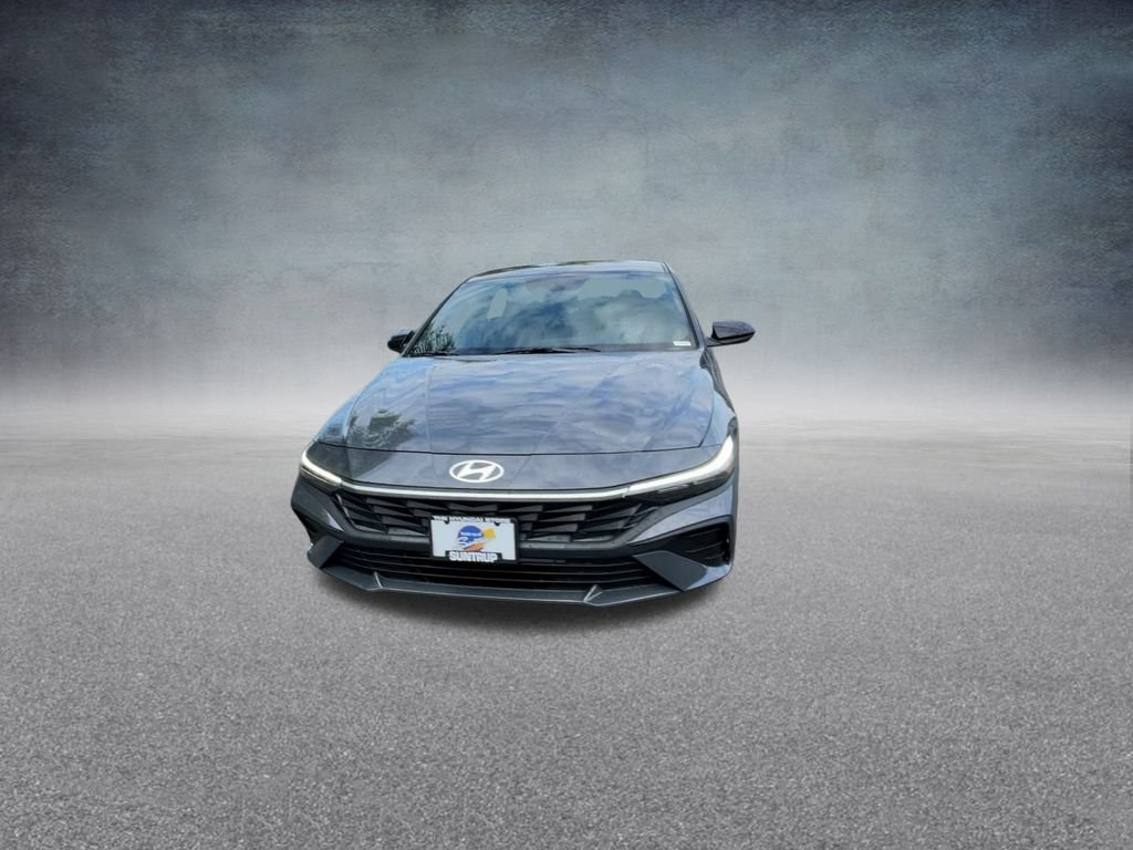 Certified Used 2025 Ecotronic Gray Hyundai SEL Sport image 7