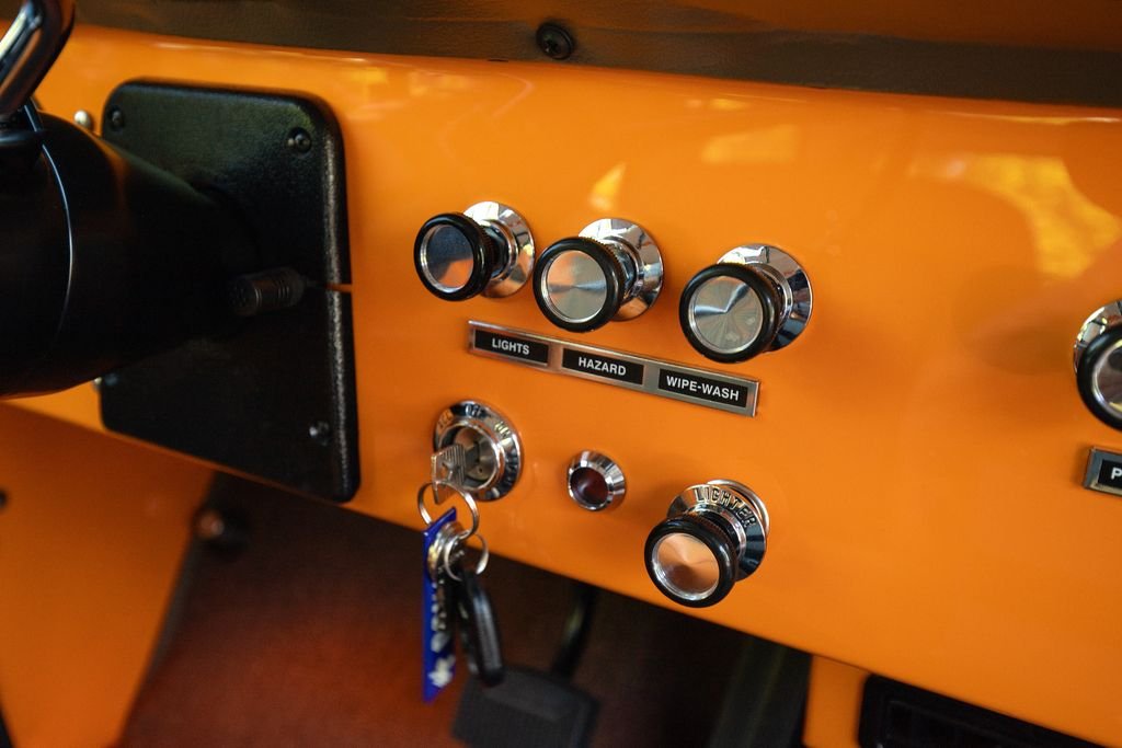 Used 1974 Orange Ford Ranger image 30