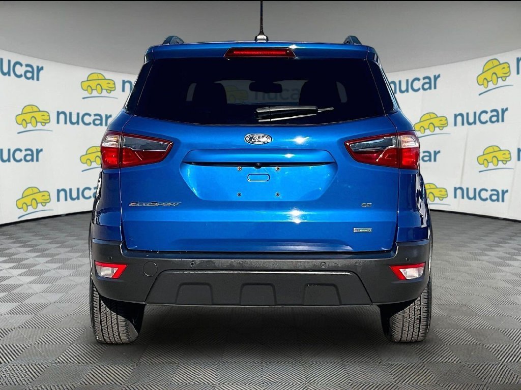 Used 2018 Blue Ford SE image 5