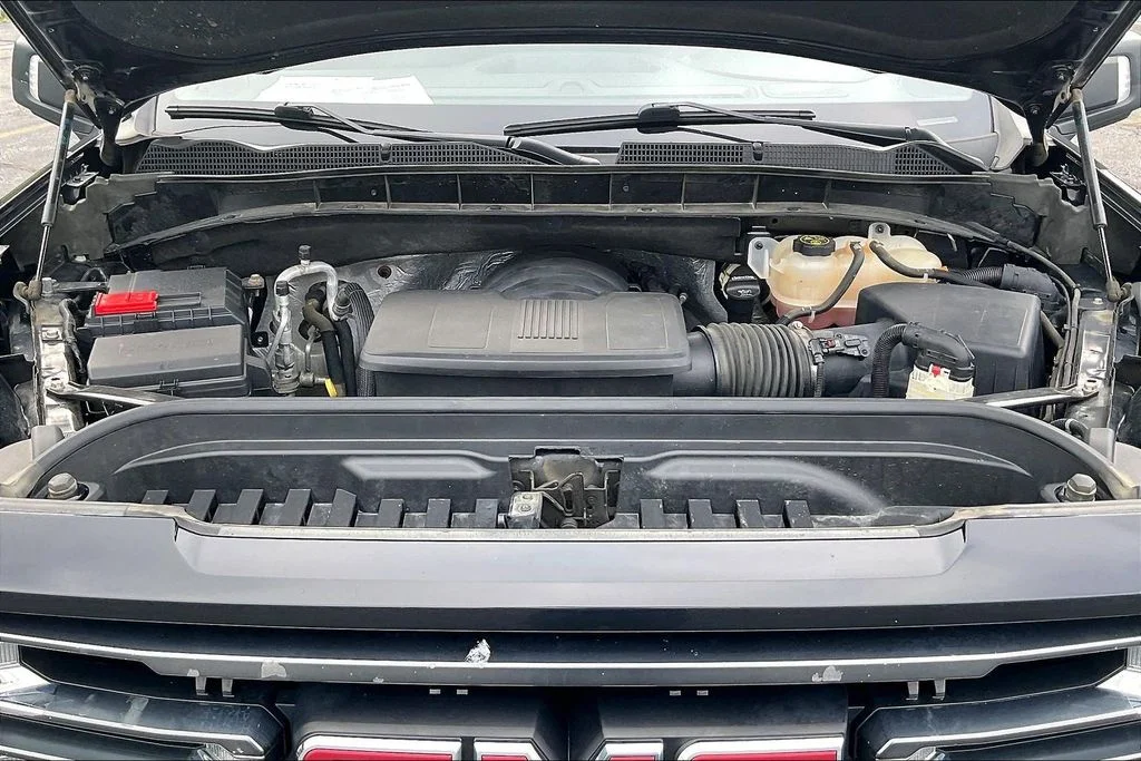 Used 2022 Onyx Black GMC AT4 image 34