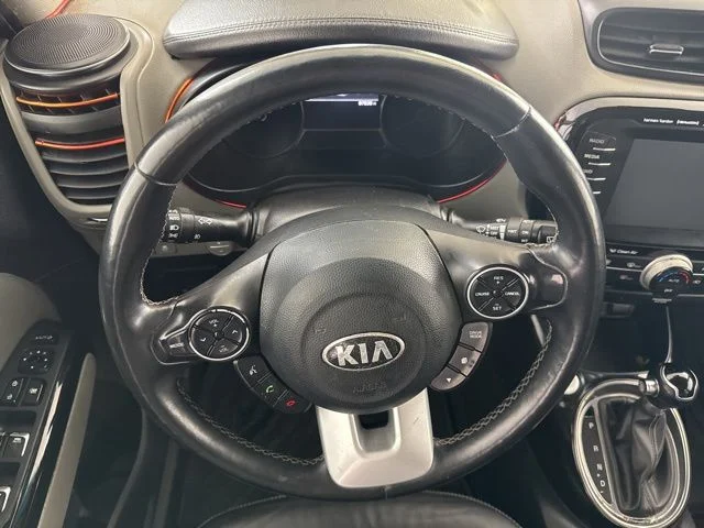 Used 2017 Black Kia Plus image 23