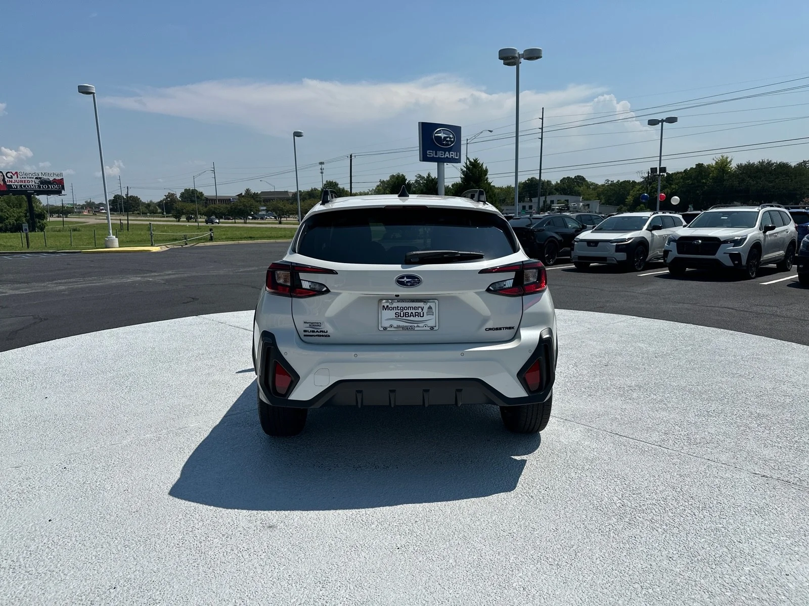 New 2026 CRYSTAL WHITE PEARL Subaru Limited image 6