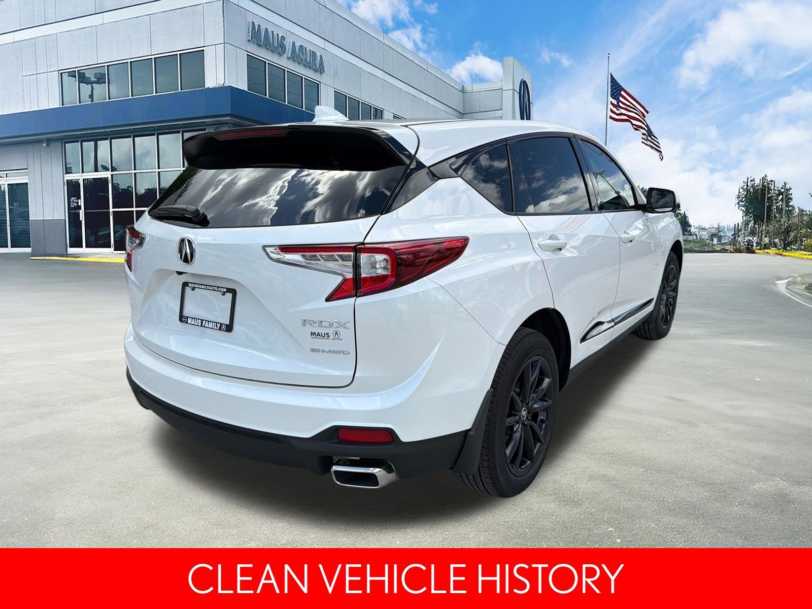 Certified Used 2025 Platinum White Acura Base image 4