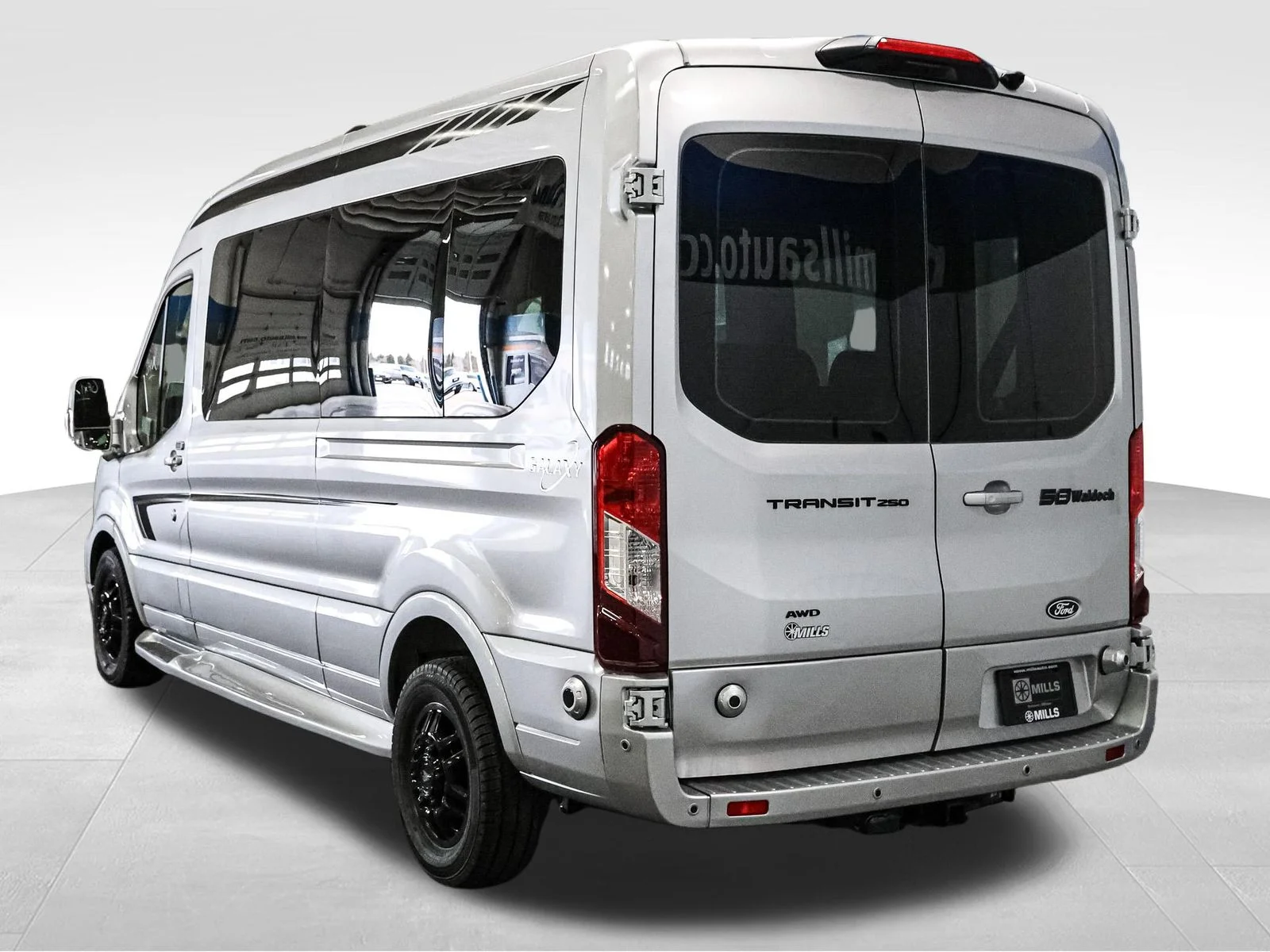 New 2026 Ingot Silver Metallic Ford Cargo Van image 5
