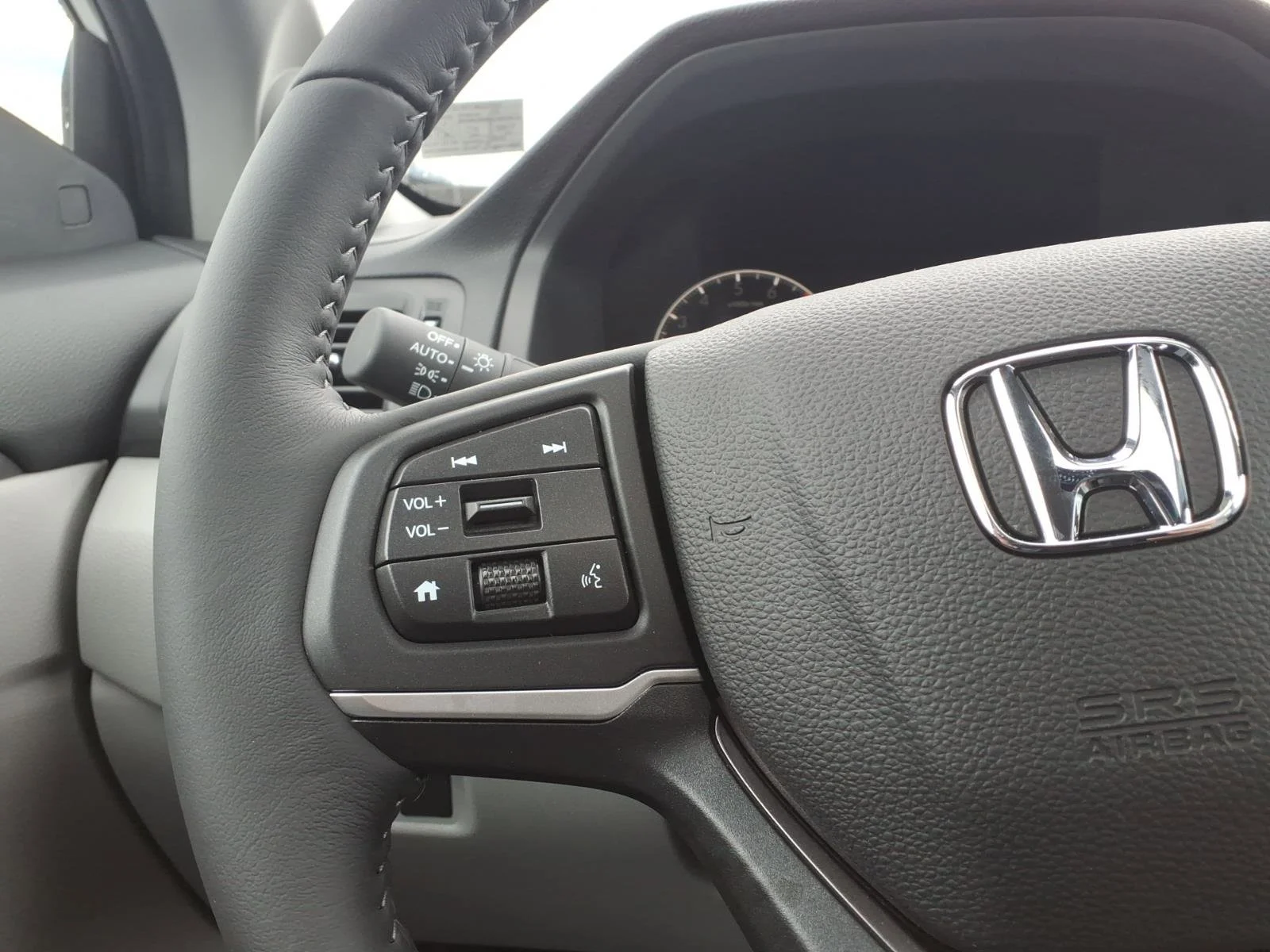 2026 Honda Ridgeline RTL - Photo 13