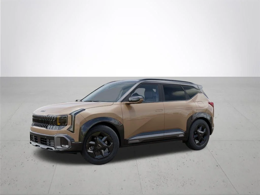 New 2027 Brown Kia X-Line image 3