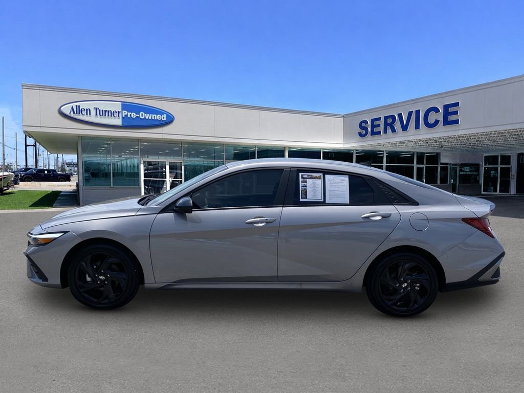 Used 2026 Fluid Metal Hyundai SEL Sport image 4
