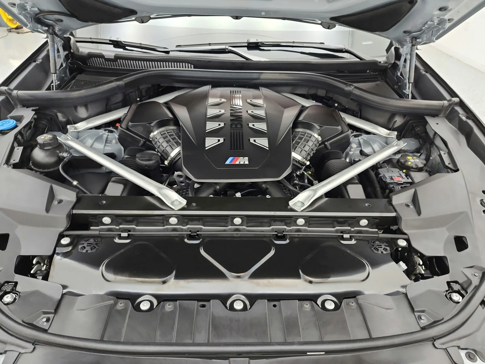 Used 2025 Brooklyn Grey Metallic BMW M60i Sports Activity Coupe image 17
