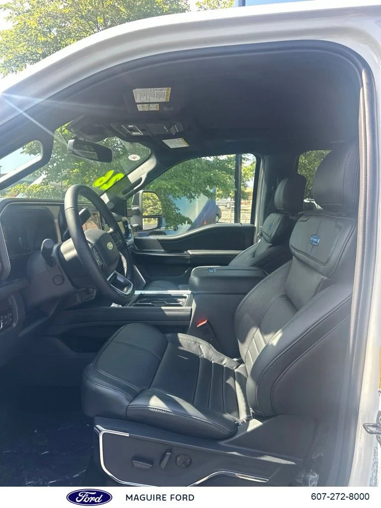 New 2026 Star White Metallic Tri-Coat Ford F-350® Platinum® image 13