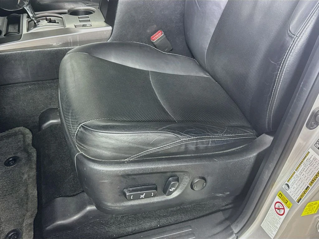 Used 2014 Classic Silver Metallic Toyota Limited image 19