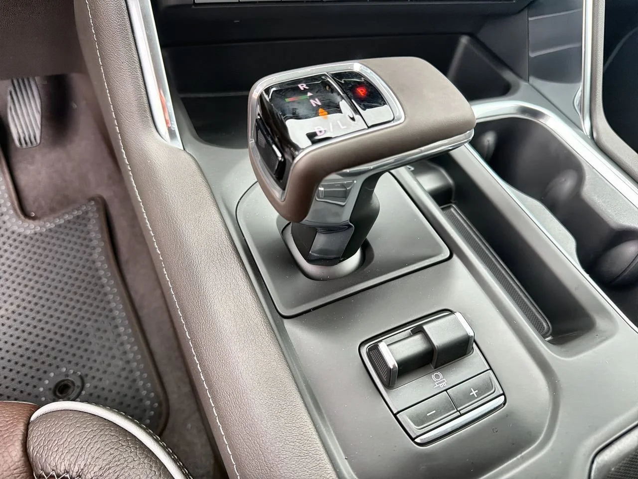 New 2026 Glacier White Tricoat GMC Denali image 14
