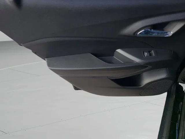 New 2026 Mosaic Black Metallic Chevrolet 1RS image 15