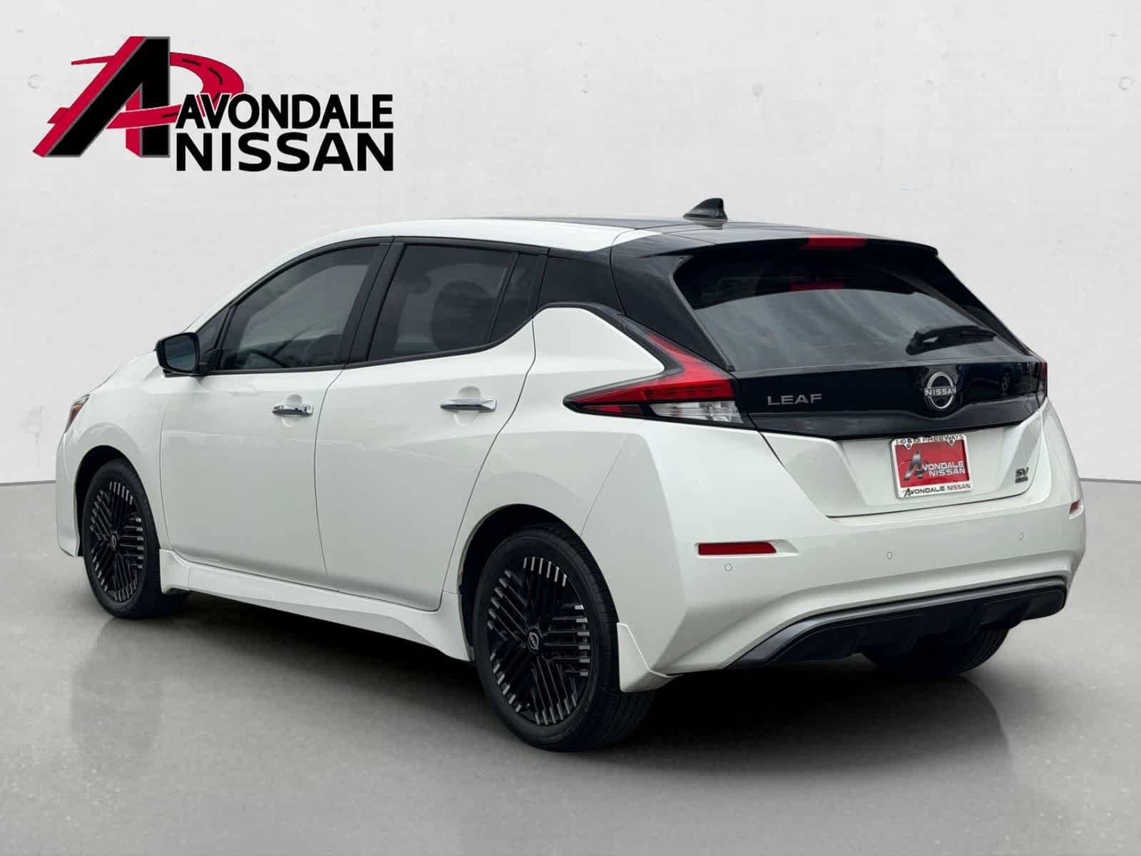 Certified Used 2023 Super Black/Pearl White Nissan SV PLUS image 4