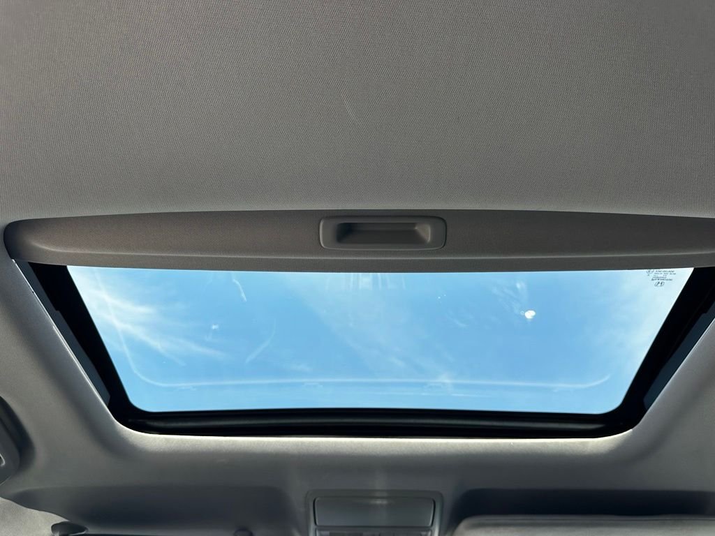 Used 2018  Honda EX-L image 20