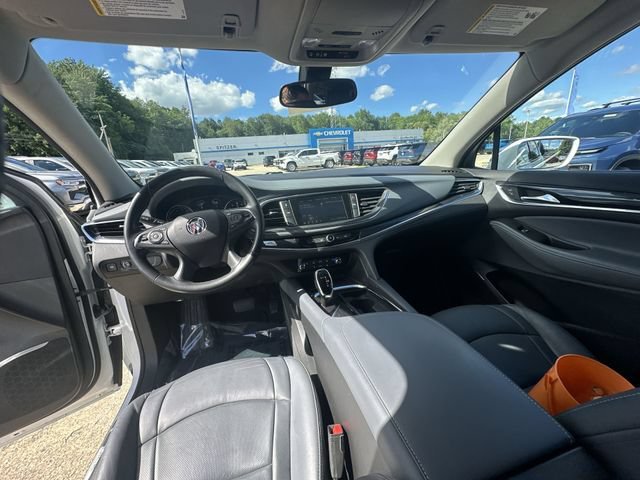 Used 2020 (Includes Satin Nickel lower exterior accent color.) Buick Essence image 22