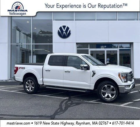 Used 2021 White Ford Lariat image 1