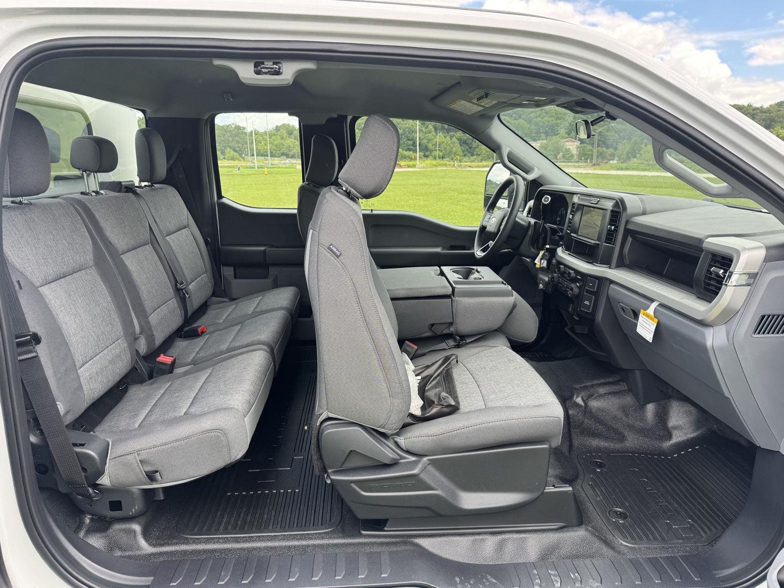 New 2026 Oxford White Ford F-250® XL image 14