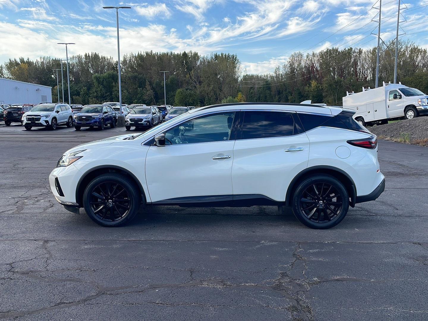 Used 2022 White Nissan SV image 2