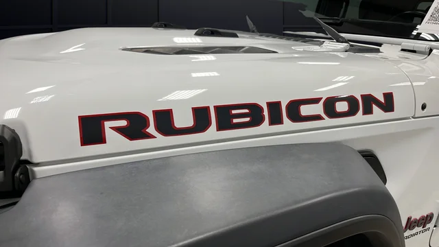 Used 2022 Bright White Clearcoat Jeep Rubicon image 40