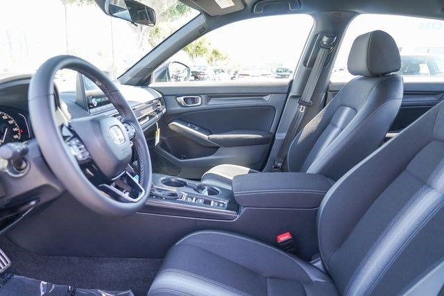 Used 2026 Platinum White Pearl Honda Sport image 19