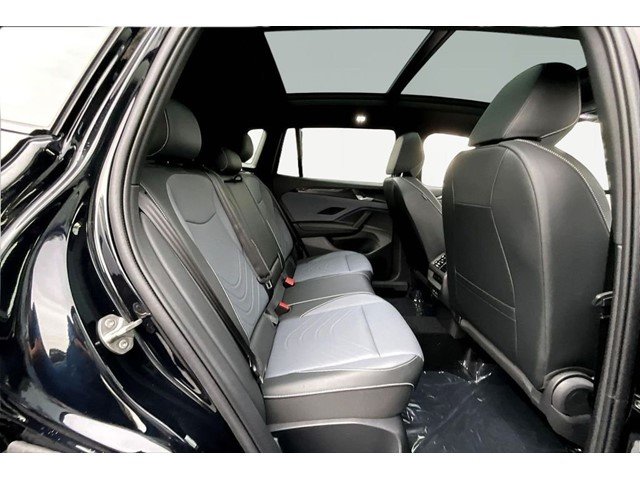 New 2026 Deep Black Pearl Volkswagen 2.0T SE R-Line Black image 23