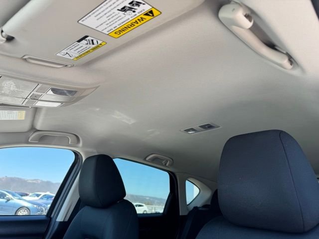Used 2017 Snowflake White Pearl Mazda Sport image 18