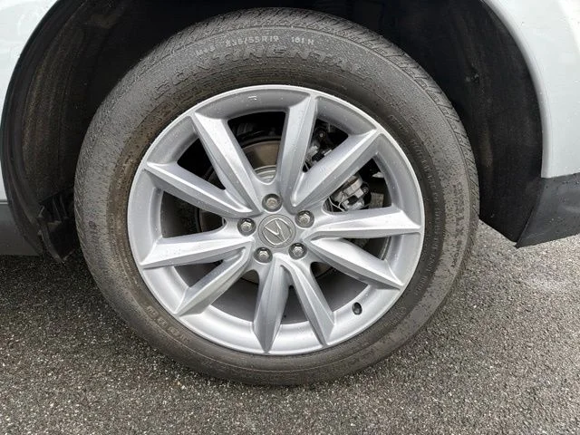 Certified Used 2023 Lunar Silver Metallic Acura SH-AWD image 17