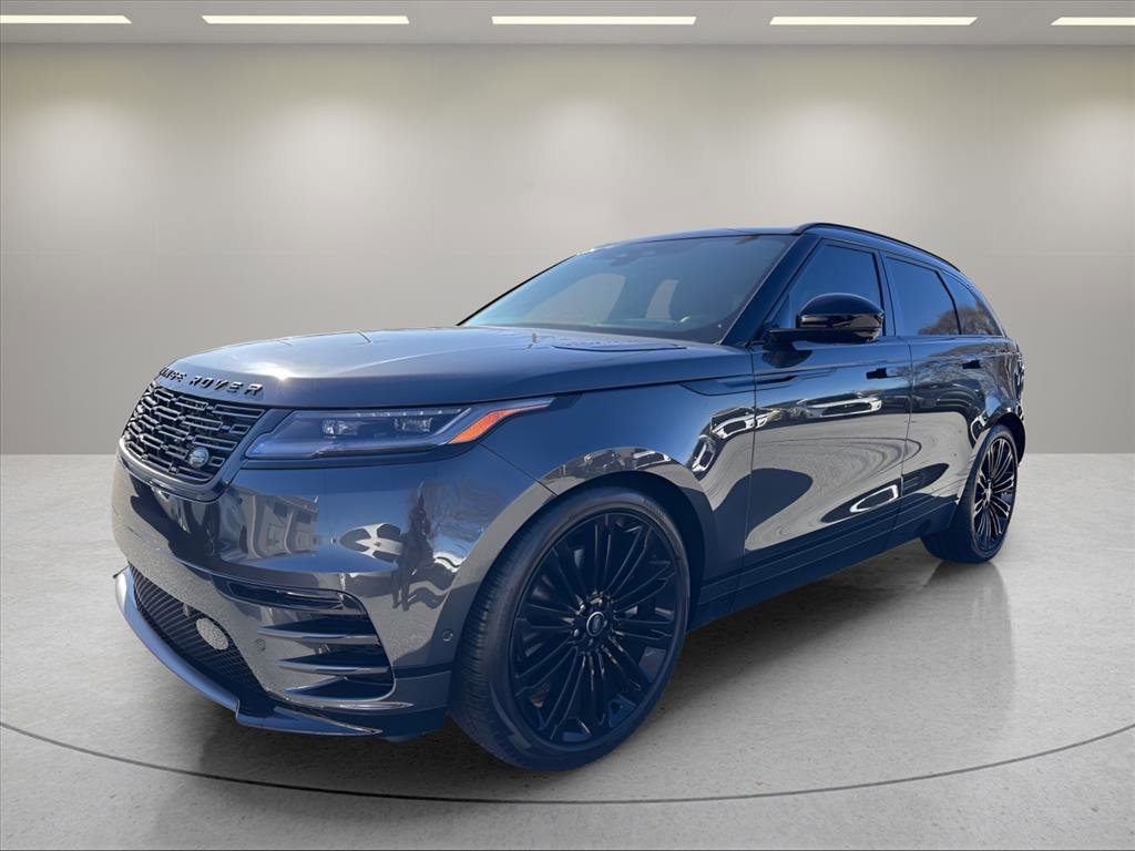 2026 Land Rover Range Rover Velar Dynamic SE