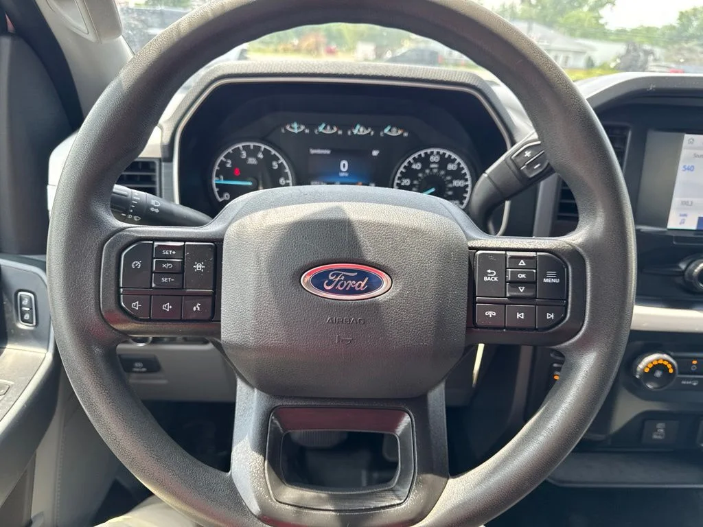 Used 2021 Oxford White Ford XLT image 15