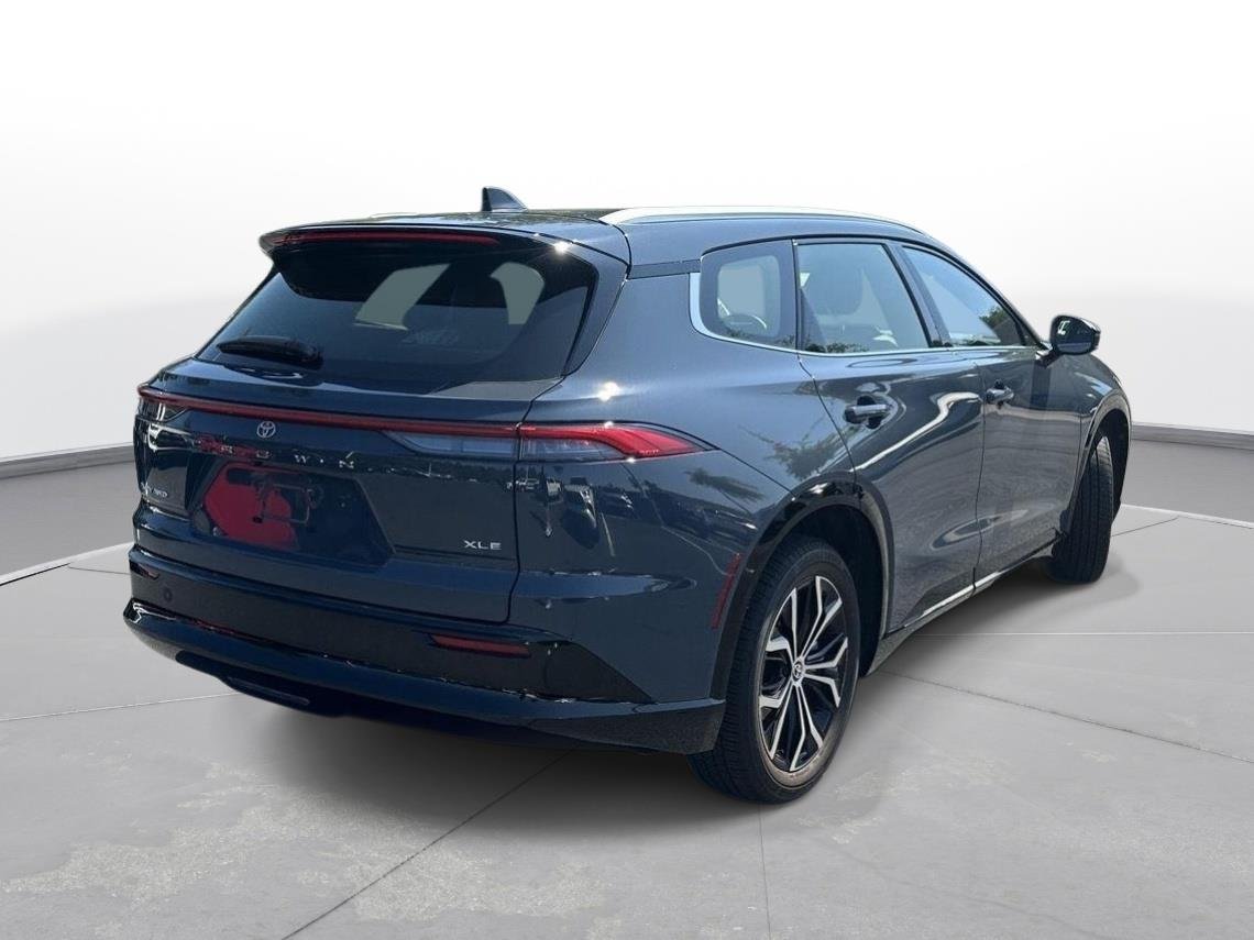 Used 2025 Storm Cloud Toyota XLE image 6