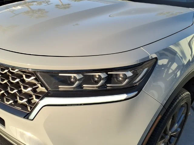 Used 2023 Gray Kia X-Line SX Prestige image 10