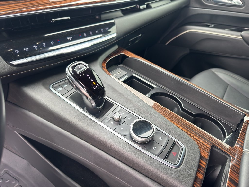 Used 2021 Black Raven Cadillac Luxury image 23