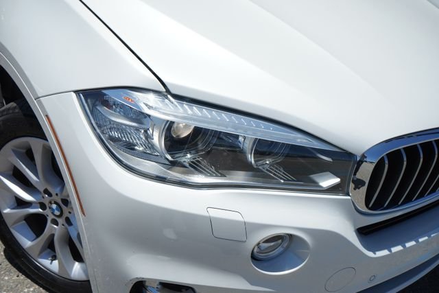 Used 2014 White BMW xDrive35i image 12
