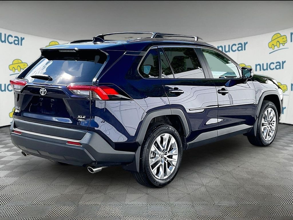 Used 2025 Blueprint Toyota XLE Premium image 6